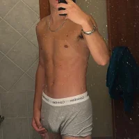 Manuhot001 model avatar