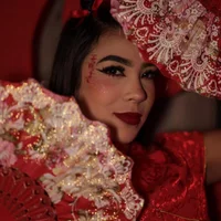 Slika avatara modela ViolettaRoux