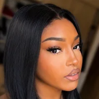 Chloe_Soler's Avatar Pic