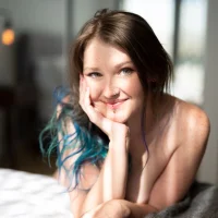 Demure_Whore's Avatar Pic