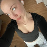 Slika avatara modela Hey__wey