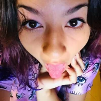 CatPetitKelly's Profile Pic