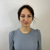 NinaBarnes's Profile Pic