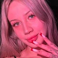 Tessa_Cartier's Profile Pic