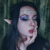 Профилна снимка на YunaLush