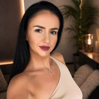 MiraNyx's Profile Pic