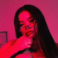 Ảnh Đại Diện love_insidee