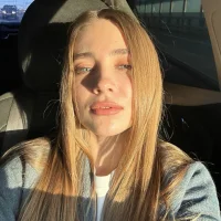 TaraEdwardsx's Profile Pic