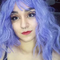 Poppylee1's Profile Pic