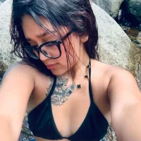 mia__mils এর প্রোফাইল ছবি