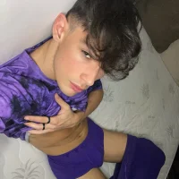 รูปโปรไฟล์ของ giovyyx