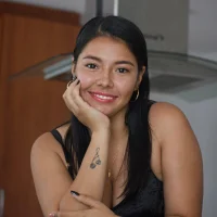 AriaanaGirl's Profile Pic