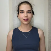 BeckyGummer's Avatar Pic