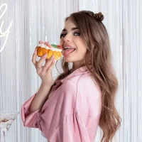 SophieSuvi's Profile Pic