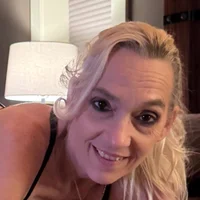 รูปโปรไฟล์ของ Sweetiegold8888