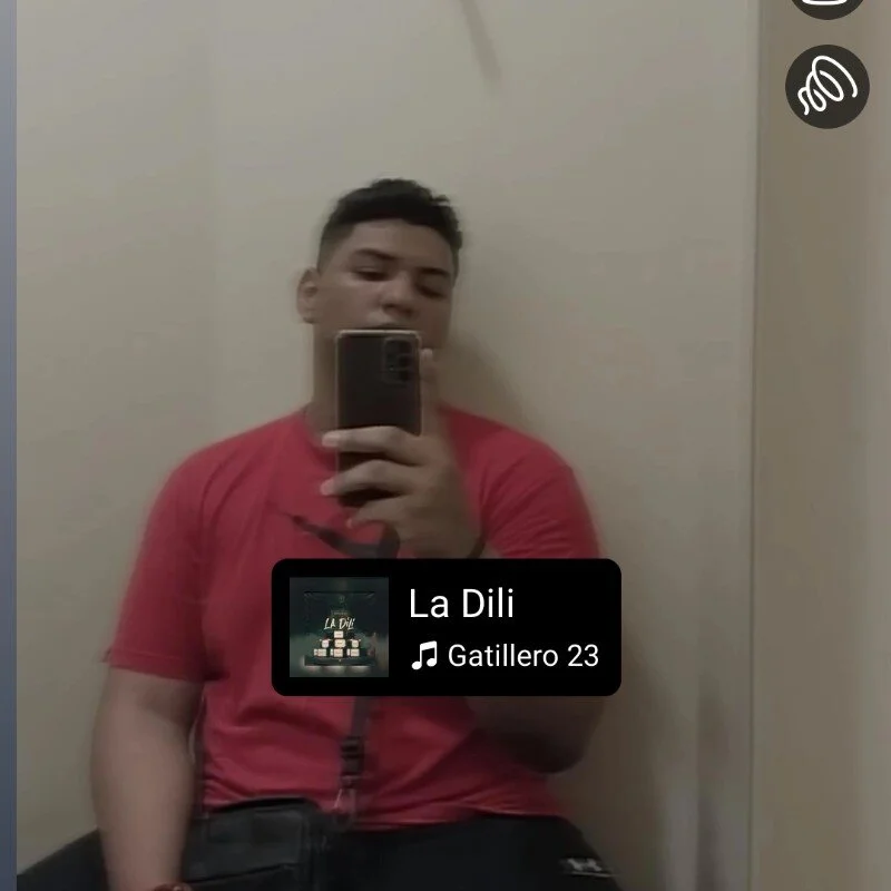 crisf323 profile photo