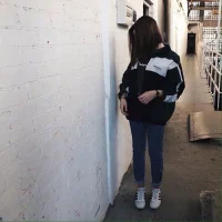 Dina_Frank1's Profile Pic