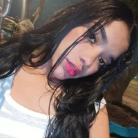 yuls_latina01's Profile Pic