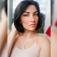 BrunetteLalys profilbillede