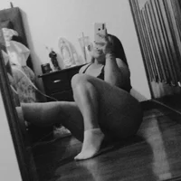 รูปโปรไฟล์ของ Queen-