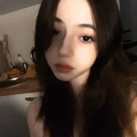 cute__eva's Profile Pic