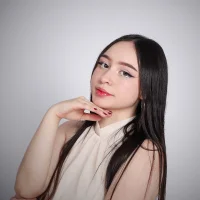 SweetChloe1's Profile Pic