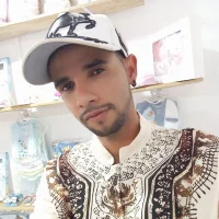 Dthjhgg