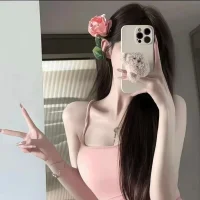 Luxi-_520's Profile Pic
