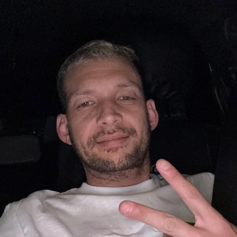 ehomp16 profile photo