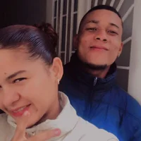 TaylorAndDaphne's Profile Pic