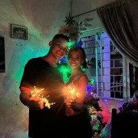 alicia_chris এর প্রোফাইল ছবি