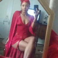 NiqueDaFreak's Profile Pic