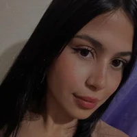 ceciroth's Profile Pic