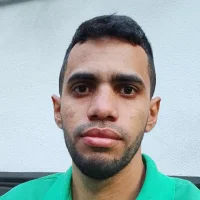 Leoturey's Profile Pic