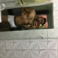 Librianoq's Profile Pic