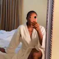 Horny_sexyiris' Avatar Pic
