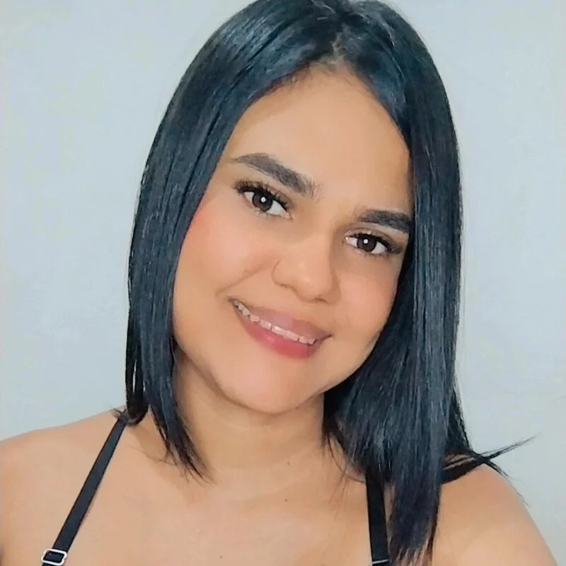 AntonellaShot live cam profile