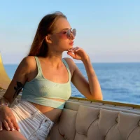 Kimmberr Adlı Modelin Avatarı