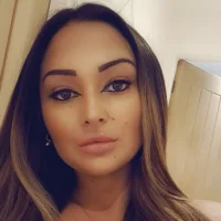 samira27's Profile Pic