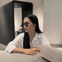 Gretchcollins's Profile Pic