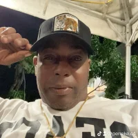 Perrekec4's Avatar Pic