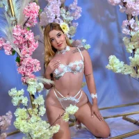 รูปอวาตาร์ของ lunaarose