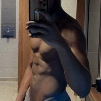 kingMore2's Profile Pic