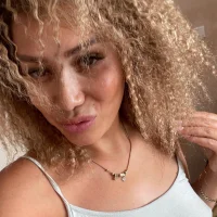 Sabina_Dell's Profile Pic