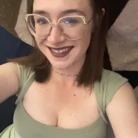 NaughtyNerdyWifey's Avatar Pic