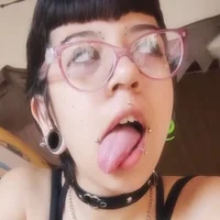 tinybaby0x এর প্রোফাইল ছবি