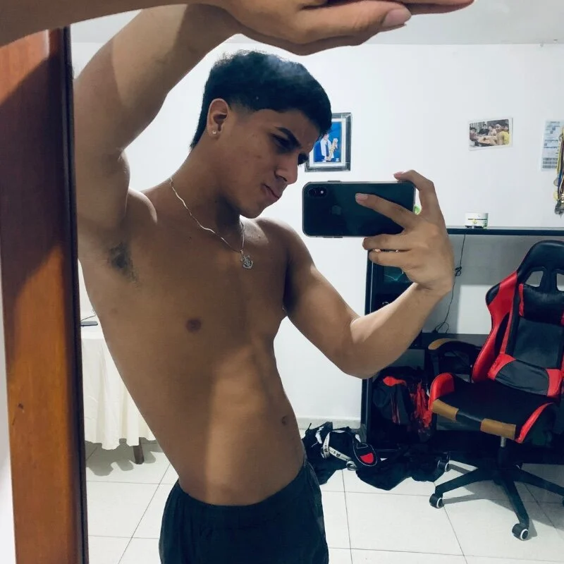 Adonixxx_capizzi22_ profile photo