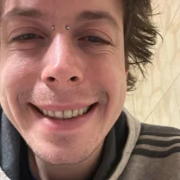 Frizz0002's Profile Pic
