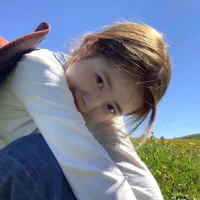 Slika avatara modela Onecutelittle