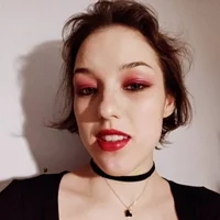Профилна снимка на ElizabethLovef